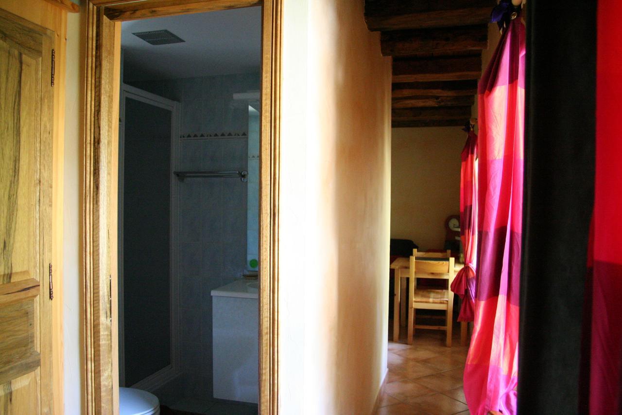 Gite Les Foulons Saint-Jean-Saint-Nicolas Room photo